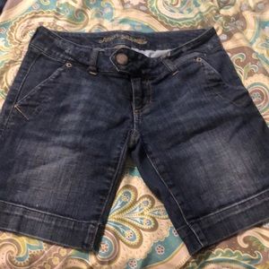 American Eagle shorts size 0.